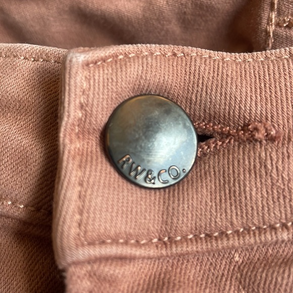 RW&CO High Rise Jeans - Picture 6 of 6